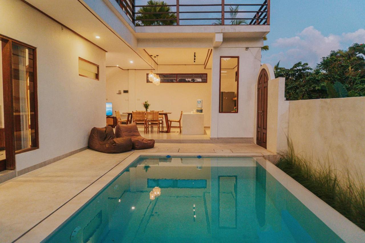 Villa Gading ウブド エクステリア 写真